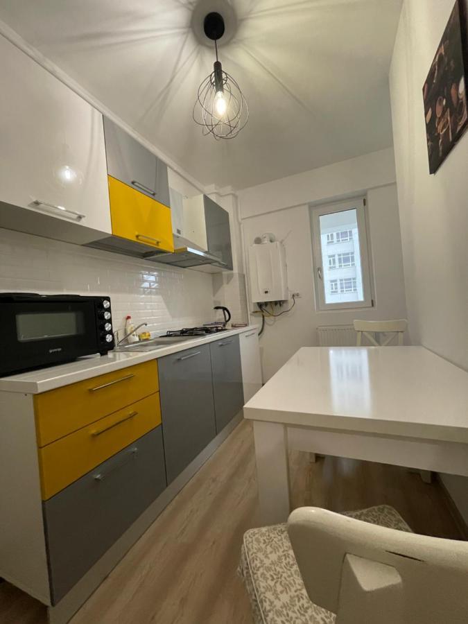 Luxury Q Residence Near Center Яш Екстериор снимка